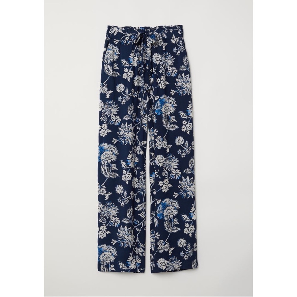 H&M Blue Floral Paper-Bag Pants